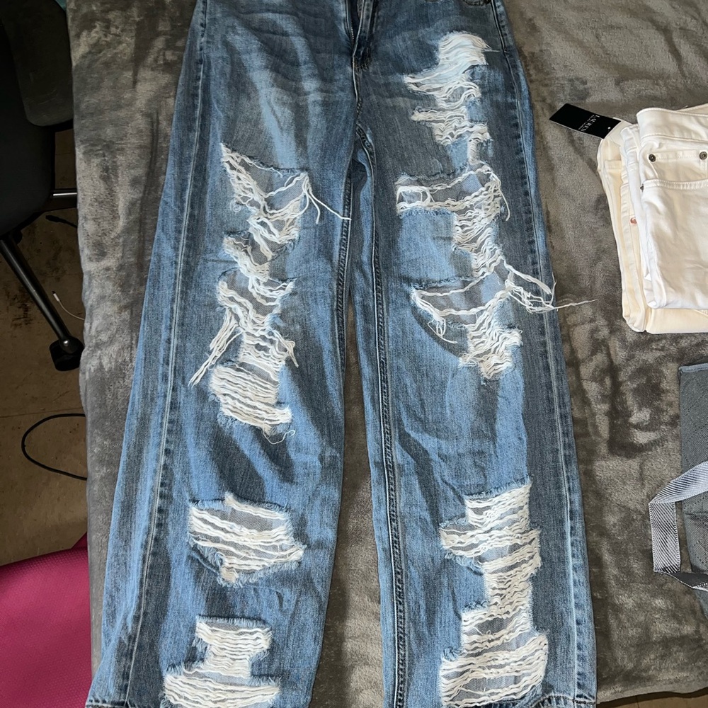Fashion Nova Men's Ripped Denim Jeans